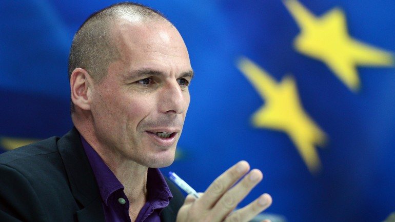 Ministro das Finanças adiantou que não vai ser preciso um novo empréstimo à Grécia