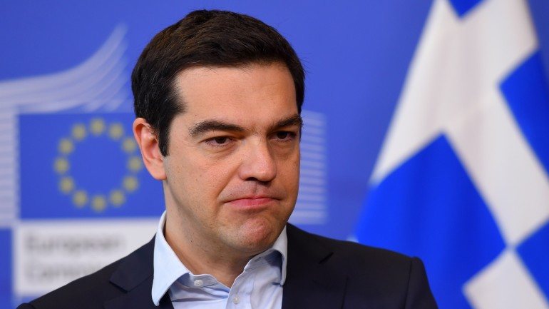 Tsipras desdobrou-se em contactos no fim de semana antes de 12 de maio.