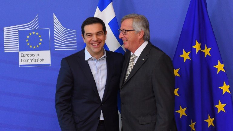 Juncker e Tsipras reuniram-se hoje de manhã, em Bruxelas