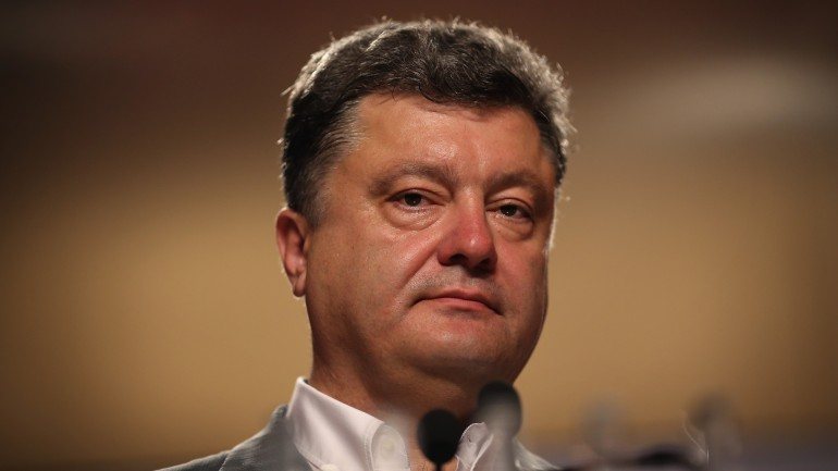 Poroshenko diz ser importante separar o futebol da política