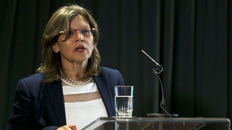 Helena Fazenda defendeu a necessidade de uma &quot;utilização sistemática&quot; da base de dados da Interpol e da utilização dos ficheiros da Europol