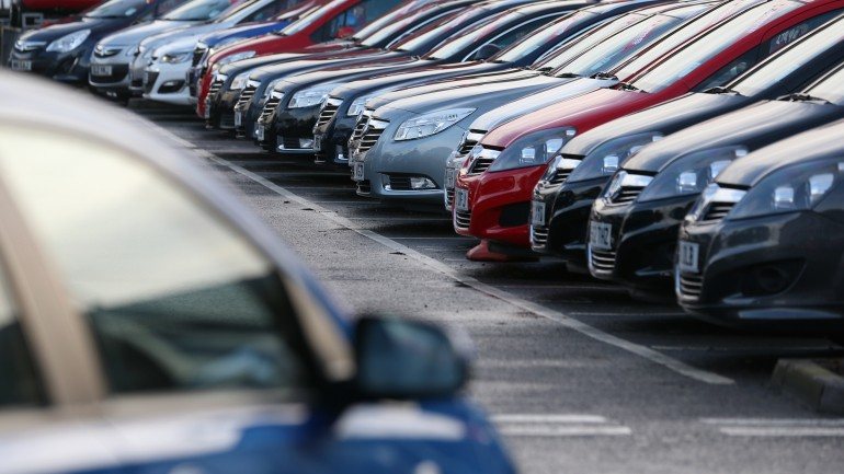 Crédito para a compra de automóvel liderou crescimento em fevereiro