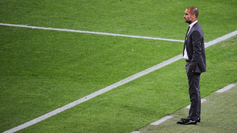 Pep Guardiola acredita que será “bem recebido, como sempre” que voltou a Camp Nou