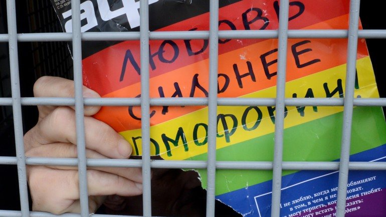 Só em 1993 a Rússia deixou de considerar a homossexualidade como crime e em 1999 deixou de classificar os gays como doentes mentais
