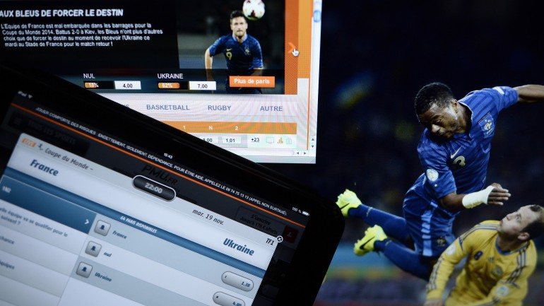 SAIU! FIFA 16 Offline : O Melhor FIFA MOBILE OFFLINE para Android 