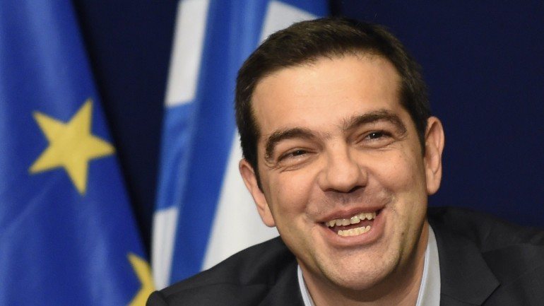 Trata-se de uma lei aprovada a 27 de abril pelo governo grego