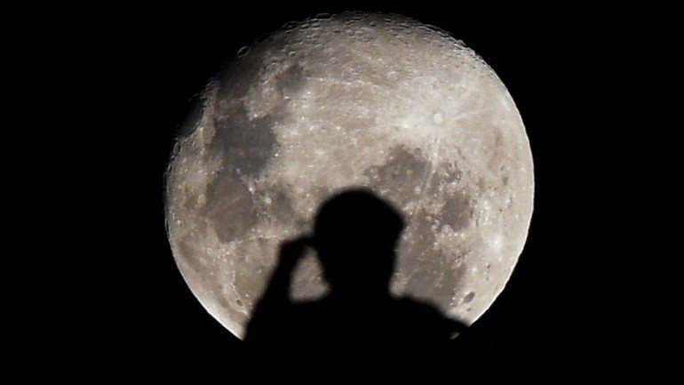 Afinal, a Lua Cheia não tem influência na condição física ou mental humana, nem provoca acontecimentos pouco usuais