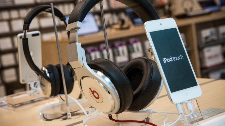 A Apple adquiriu a Beats Electronic no ano passado, por três mil milhões de dólares