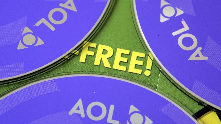 A AOL chegou, na década de 90, a ser sinónimo de Internet nos EUA.
