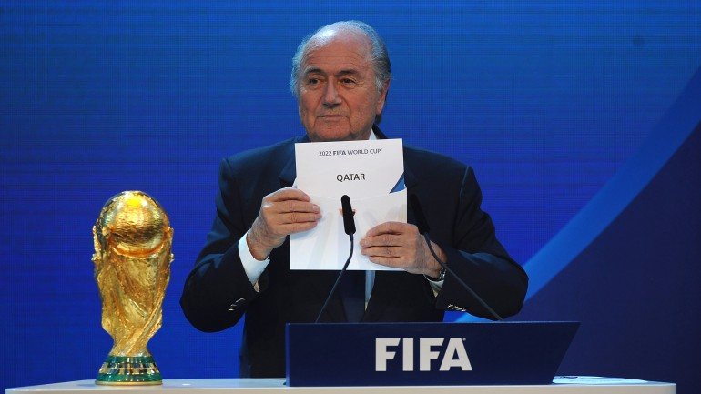 Foi a 2 de dezembro de 2010 que Joseph Blatter anunciou o Qatar como país organizador do Mundial de 2022