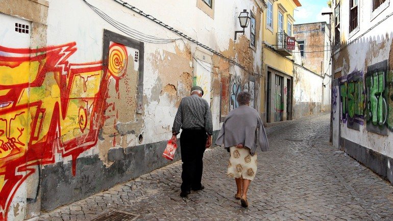 Em 2014, Portugal teve 141 idosos para cada 100 crianças — o pior rácio de sempre.