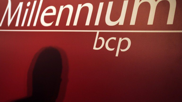 Para o BCP, que detém a maioria do capital do polaco Bank Millennium, a lei pode custar até 300 milhões de euros