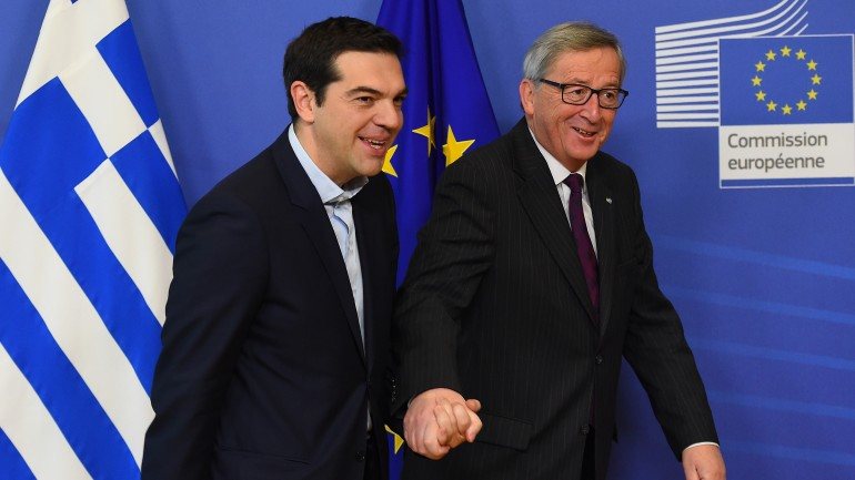 Juncker diz que ainda não recebeu a contra-proposta grega
