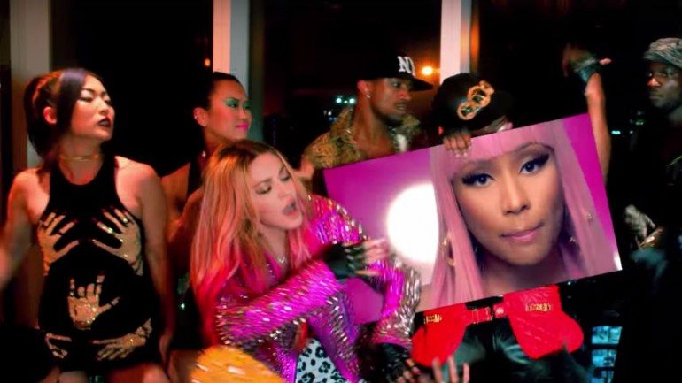 Nicki Minaj também se junta à festa