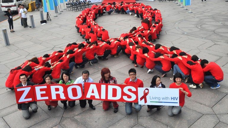 A meta para 2015 era deter e começar a reduzir a propagação do VIH/Sida