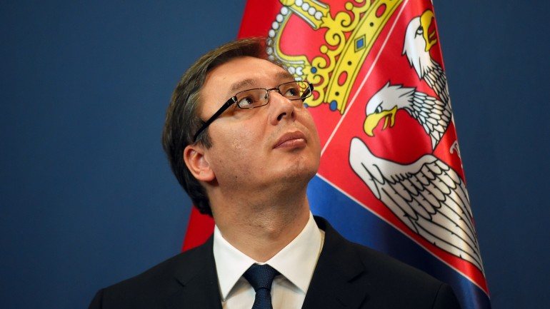 Alexander Vucic é primeiro-ministro da Sérvia desde 2014, ano em que foi eleito pelo Partido Progressista da Sérvia, de centro-direita.
