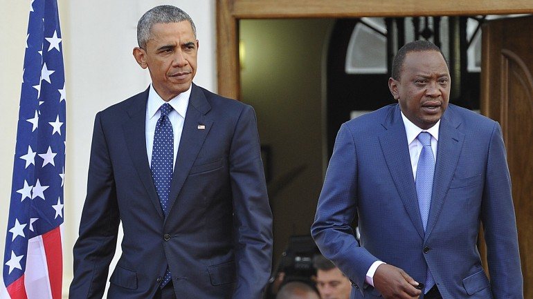 Obama criticou a discriminação homossexual que atravessa o Quénia. Uhuru Kenyatta respondeu e disse que era um &quot;não-assunto&quot;