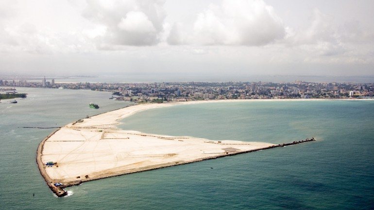 Esta é a ilha que está a ser criada na costa de Lagos, na Nigéria, para acolher Eko Atlantic