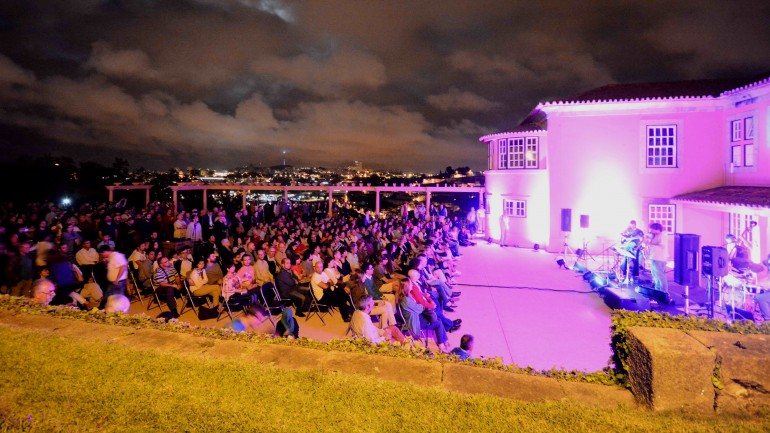O Porta-Jazz ao Relento oferece concertos nos Jardins do Palácio de Cristal, no Porto