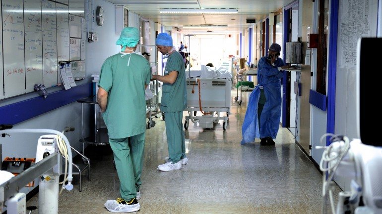 Acordo com os sindicatos abrange 11 mil trabalhadores de 38 entidades hospitalares