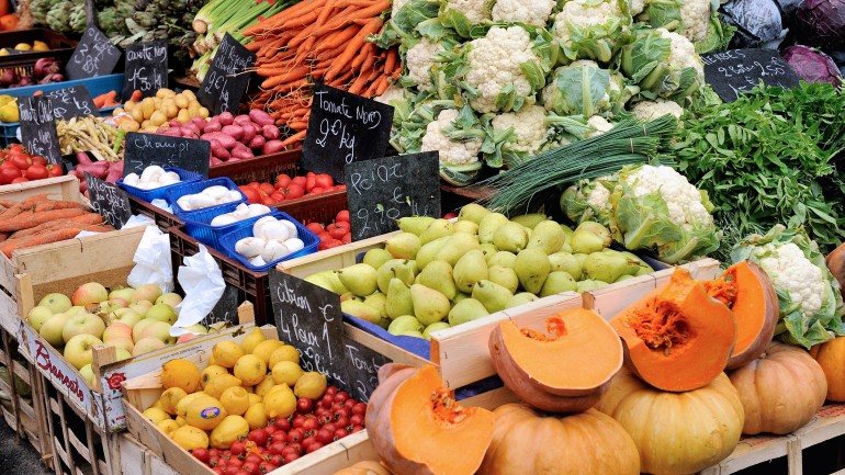 Frutas e vegetais com elevados teor de amido provocam o mesmo efeito metabólico no organismo que o açucar