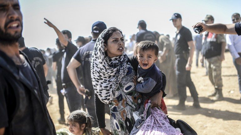 Desde que a guerra começou na Síria, em 2011, 4 milhões de pessoas fugiram do país em busca de um lugar seguro.