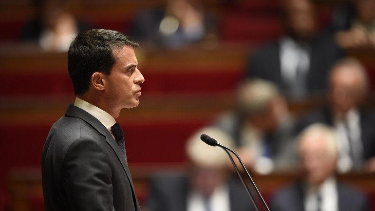 A crise dos refugiados está a ser discutida no parlamento francês, em sessão extraordinária