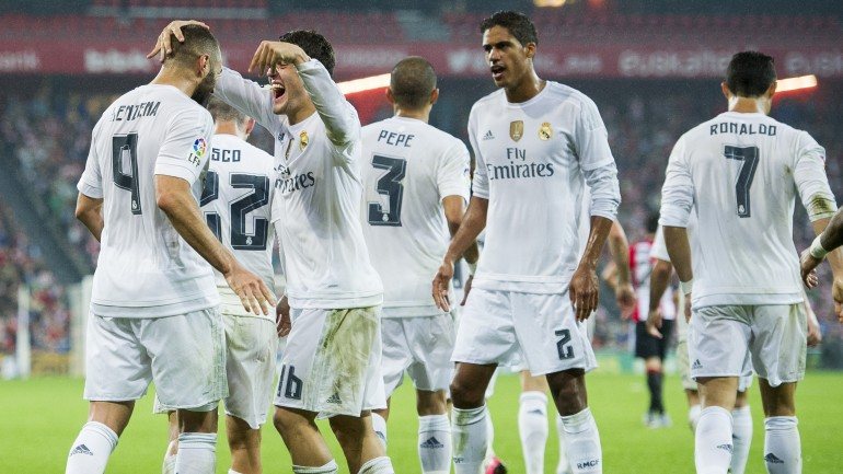 O avançado francês Karim Benzema marcou os dois golos que deram a vitória ao Real Madrid