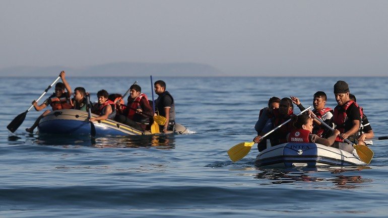 O mar Egeu é uma bacia do Mediterrâneo que faz parte do percurso dos refugiados vindos da Síria a caminho da Europa