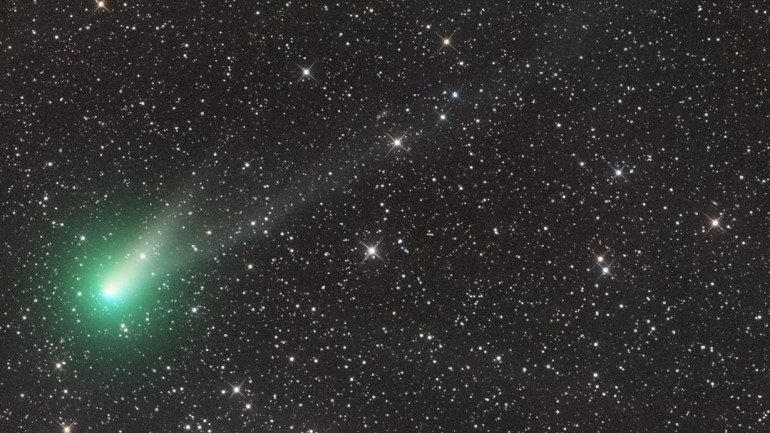 O cometa Catalina visto a 11 de agosto de 2015 por Ian Sharp a partir da Austrália