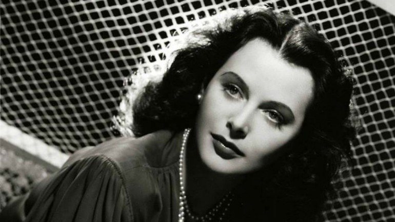 Hedy Lamarr era a &quot;Ecstasy Girl&quot;