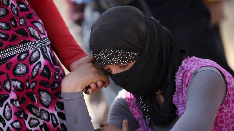 As mulheres Yazidi são raptadas e abusadas sexualmente