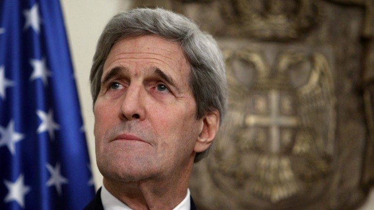 &quot;Apesar das perturbações e tragédias, o ano proporcionou uma nova esperança à comunidade internacional, que pôde unir-se e enfrentar os problemas mais difíceis&quot;, afirmou John Kerry.