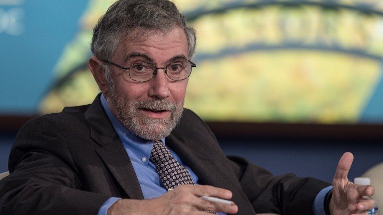 É preciso ter “muito cuidado” com medidas que possam colocar em causa competitividade da economia portuguesa, diz Krugman