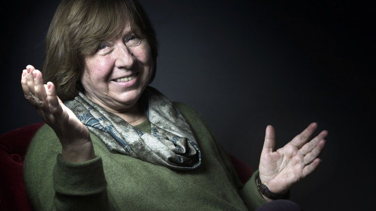 No próximo ano chegam dois novos livros da Nobel da Literatura Svetlana Alexievich