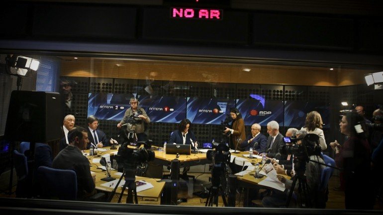 Primeiro debate entre os 10 candidatos foi na Antena 1, no dia 5 de janeiro, antes do arranque oficial da campanha