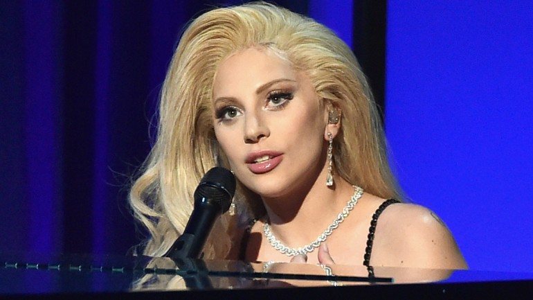 Lady Gaga apresentou-se esta semana no Producers Guild of America Awards