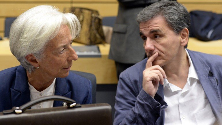O FMI já fez saber que a ajuda financeira só chegará se houver uma garantia da União Europeia em relação a um substancial alívio da dívida grega