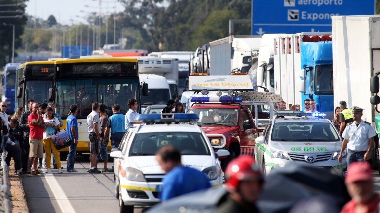 Entre 2010 e 2014, morreram cerca de 380 jovens nas estradas portuguesas
