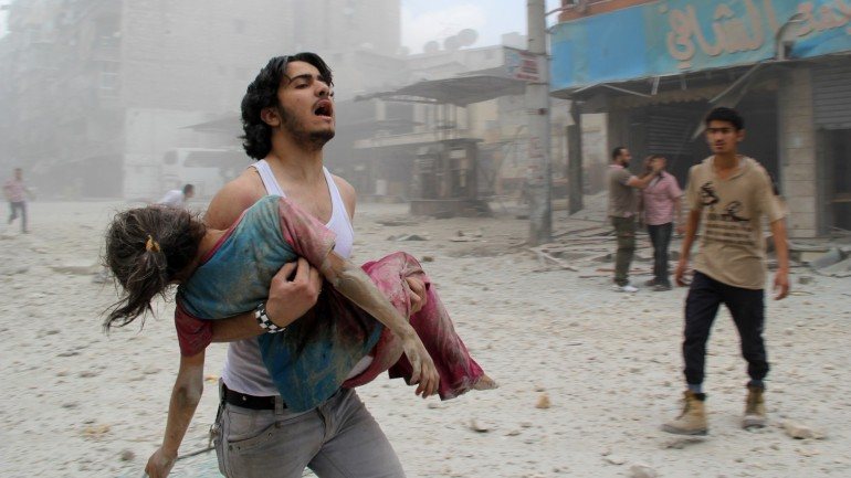 O número de feridos do conflito chega já aos 1,9 milhões, diz um estudo do Centro Sírio de Pesquisa Política