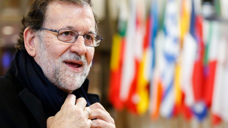 Rajoy acredita que este é um &quot;aviso&quot; devido à incerteza política no país depois das eleições