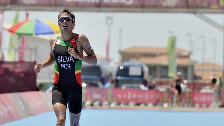 Jornada inaugural do circuito mundial de triatlo decorreu em Abu Dhabi
