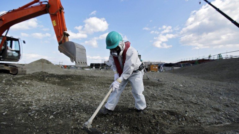 O tsunami que atingiu a costa do Japão em 2011 provocou um desastre nuclear que resultou na morte de 20.000 pessoas