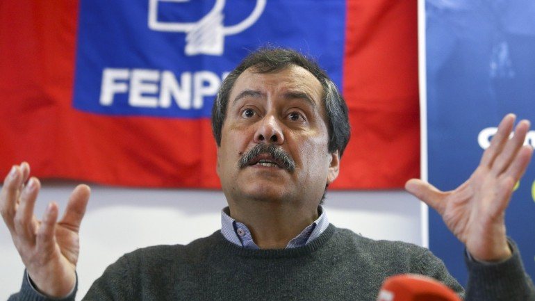 Mário Nogueira diz que a Fenprof vai pedir uma reunião ao ministro da Educação