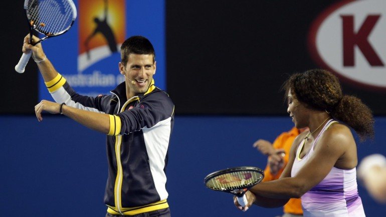 Novak Djokovic e Serena Williams: os prémios nos grandes torneis já são iguais para homens e mulheres, mas o tema continua a suscitar controvérsia