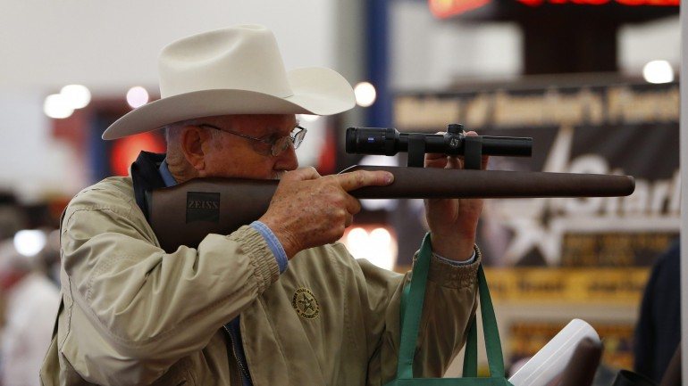Armas de fogo são proibidas em convenção republicana de julho.