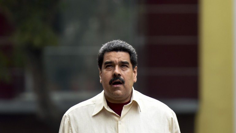 Maduro sugeriu que as mulheres venezuelanas deviam deixar de usar secadores de cabelo