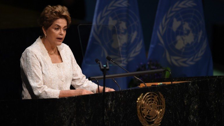 Dilma falou mais do dobro do tempo que o secretário-geral da ONU tinha recomendado