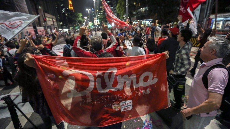 Segundo o G1 há protestos na Baía, Rio de Janeiro, Rio Grande do Sul, Espírito Santo, Paraíba, São Paulo e Rio Grande do Norte