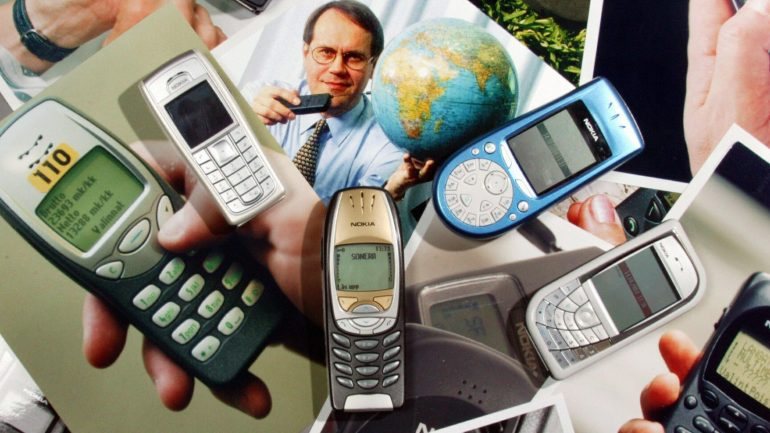Os velhinhos telemóveis da Nokia podem estar de volta. Veja na fotogaleria outras marcas e produtos que fizeram ou estão a fazer um &quot;comeback&quot;.